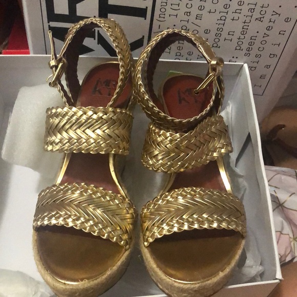 Wedges - Picture 4 of 4